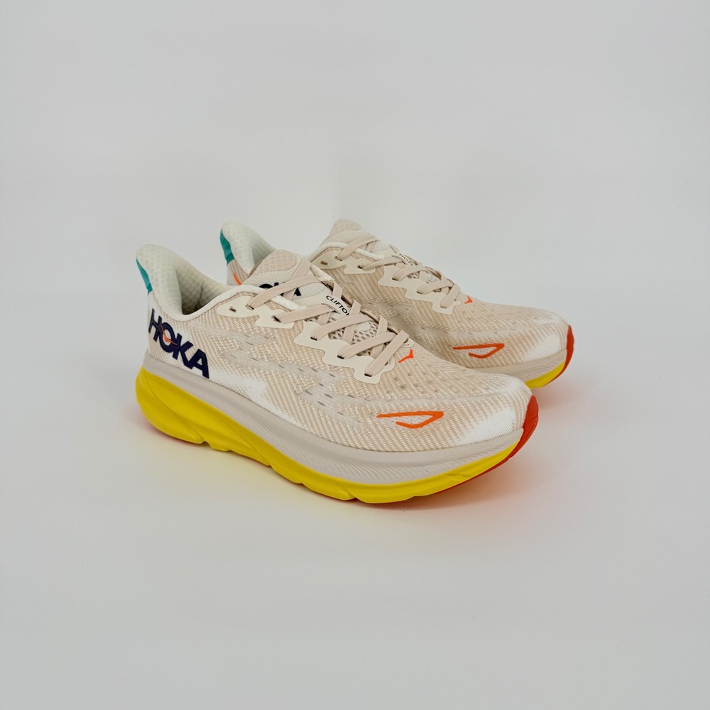 Hoka Clifton 9 Running Shoes Women 10.5 Men 9.5 Eggnog Passion Fruit Gym